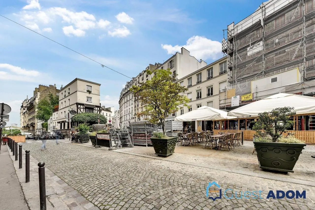 Confortable Quartier Abbesses * París